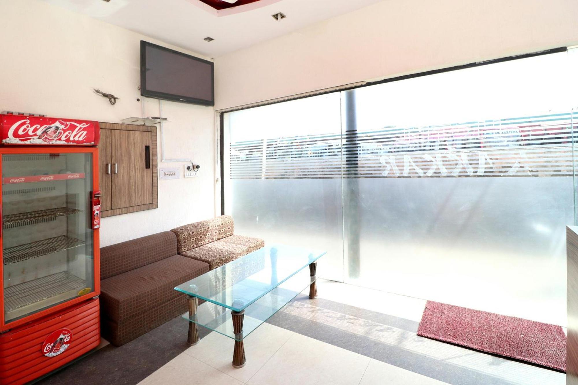 Oyo Hotel Kailash Regency Ludhiana Exterior photo